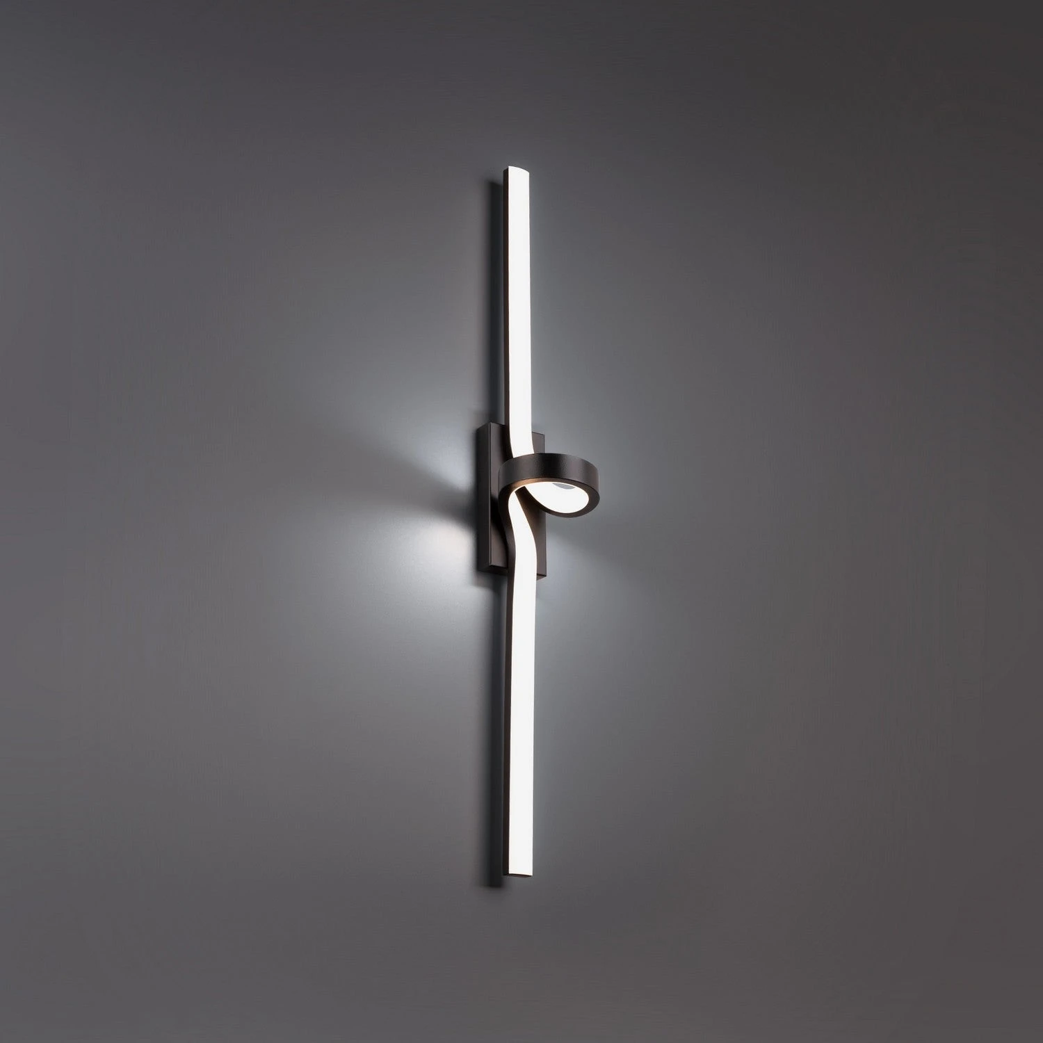 Loophole Vanity Light 7 Loophole Vanity Light - Image 5